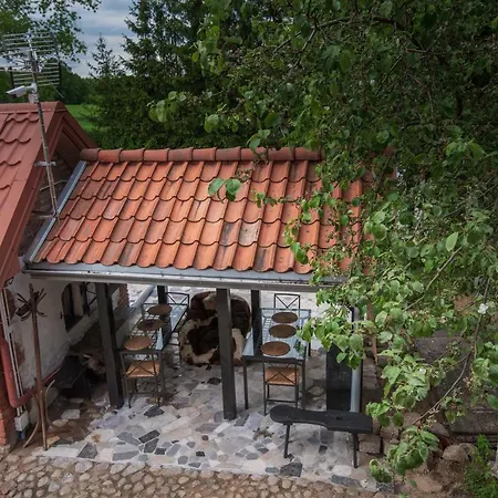 Siedlisko Zywe Kamienie Pensión Naguszewo