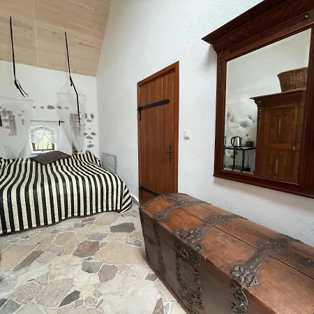 Siedlisko Zywe Kamienie Guest house