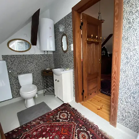 Siedlisko Zywe Kamienie Pensión Naguszewo