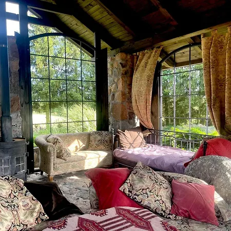 Siedlisko Zywe Kamienie * Naguszewo