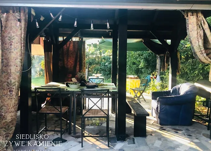 Pensjonat Siedlisko żywe Kamienie *